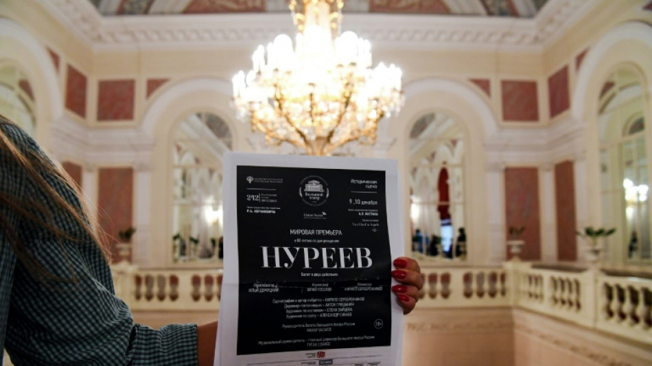 El Bolsh&oacute;i de Mosc&uacute; cancela el ballet "Nur&eacute;yev" por la ley antipropaganda LGTB