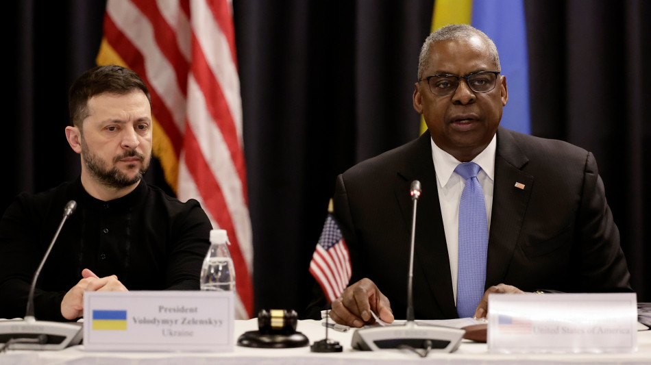 Zelensky, 'far&ograve; di tutto per finire la guerra quest'anno'