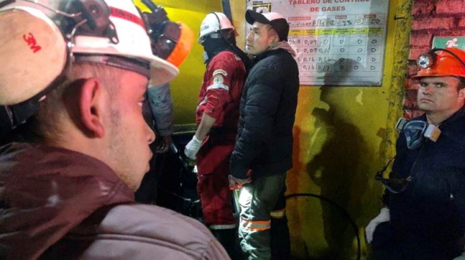 Al menos 11 muertos y 10 atrapados por explosi&oacute;n en mina de carb&oacute;n en Colombia