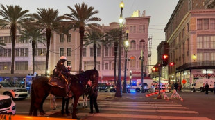 Etats-Unis : un v&eacute;hicule fonce d&eacute;lib&eacute;r&eacute;ment sur la foule &agrave; la Nouvelle-Orl&eacute;ans, 10 morts et 30 bless&eacute;s