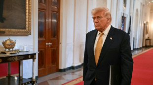 Trump souffre d'une insuffisance veineuse, apr&egrave;s avoir fait &eacute;tat de jambes enfl&eacute;es