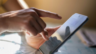 Imigrantes recorrem ao WhatsApp para se anteciparem a a&ccedil;&otilde;es de deporta&ccedil;&atilde;o nos EUA