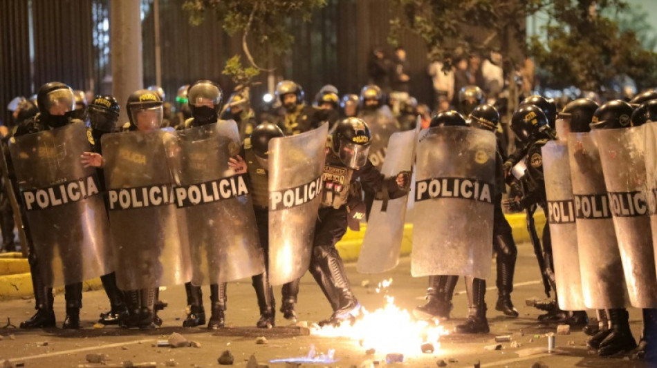 Pr&auml;sident: Mindestens 75 Verletzte bei Protesten in Peru