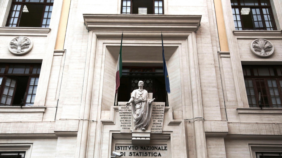 Istat, l'inflazione ad aprile accelera al 2,8%