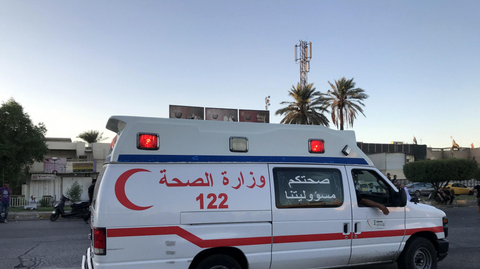 Oltre 50 i morti in incendio centro commerciale in Iraq