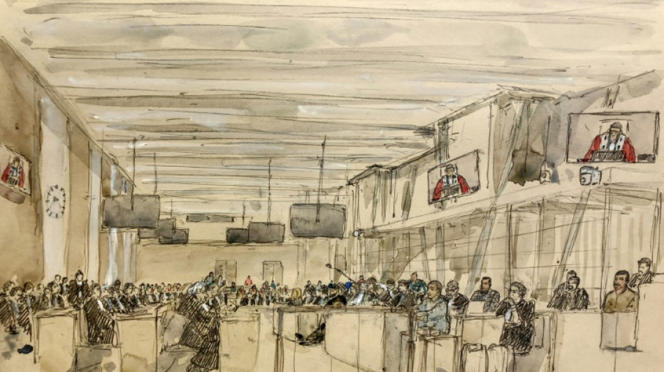 Premi&egrave;re journ&eacute;e d'audience pour le proc&egrave;s de l'attentat de Nice devant la cour d'assises sp&eacute;ciale de Paris