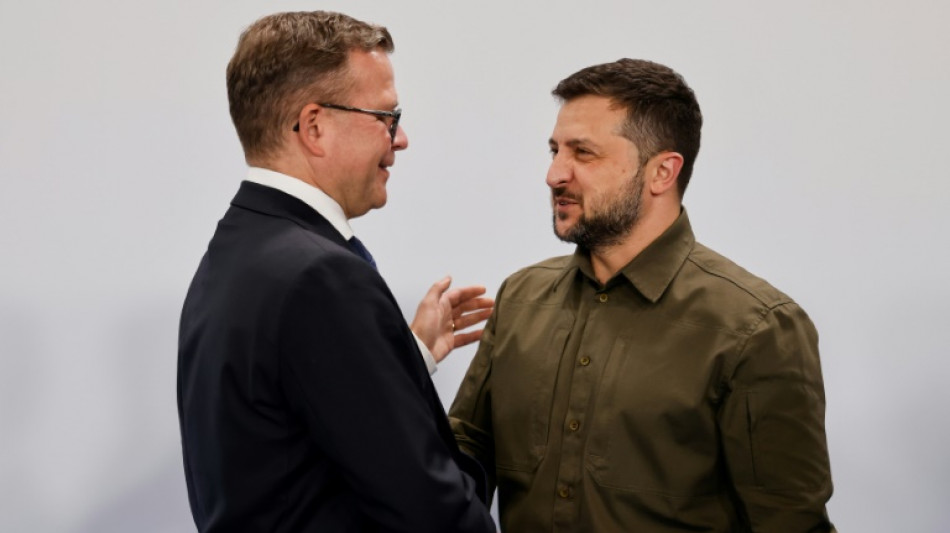 Kiev e l&iacute;deres europeus discutem ajuda dos EUA &agrave; Ucr&acirc;nia