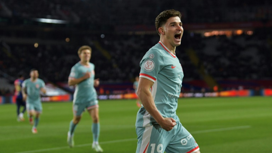 Barcelona e Atl&eacute;tico empatam (4-4) na ida da semifinal da Copa do Rei