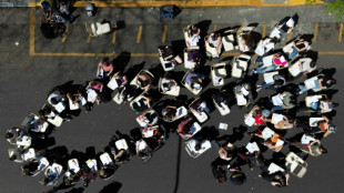 Estudantes argentinos se mobilizam contra ajuste de Milei nas universidades p&uacute;blicas