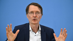 Lauterbach will Studien und Zulassungsverfahren f&uuml;r Arzneimittel vereinfachen