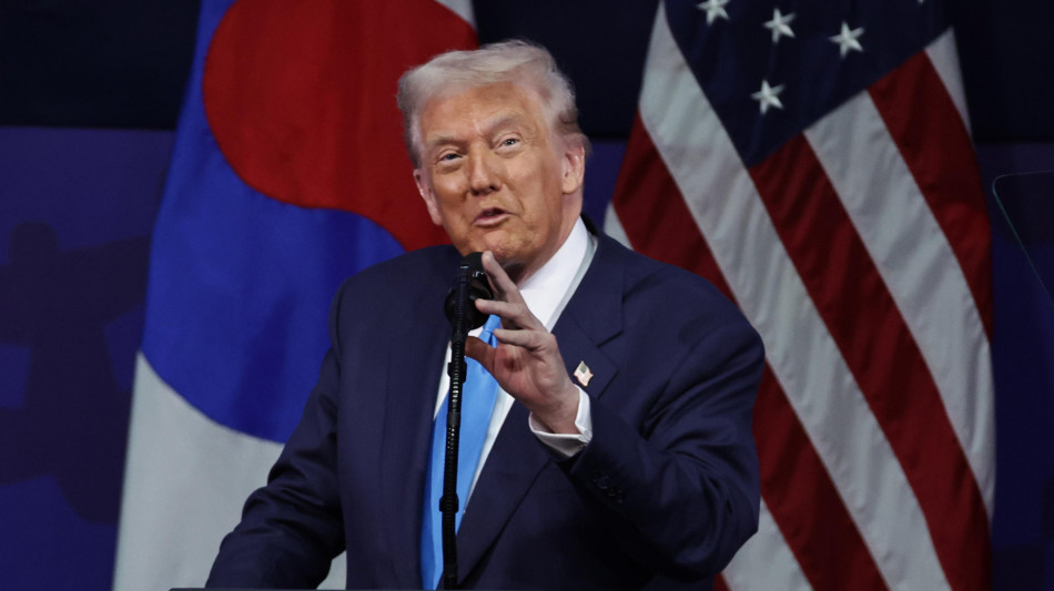 Trump: 'Gli Usa inizieranno a testare le armi nucleari'