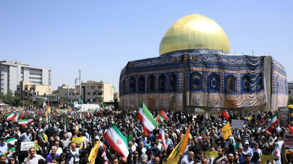 D&eacute;but de la rencontre entre l'Iran et les Europ&eacute;ens, tirs de missiles iraniens