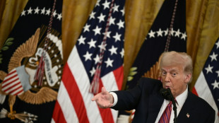 Cai apoio dos EUA às deportações de Trump, segundo pesquisas