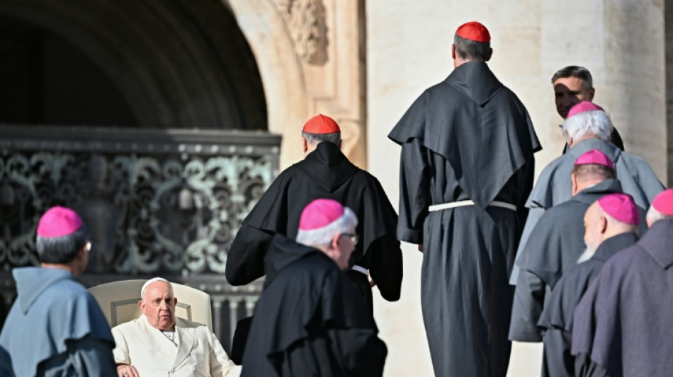 Papa se re&uacute;ne com parentes de ref&eacute;ns do Hamas e de presos palestinos 