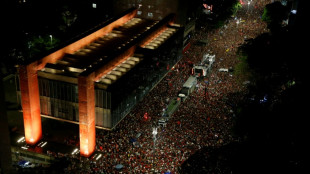 Rires, larmes et pri&egrave;res au Br&eacute;sil &agrave; l'annonce de la victoire de Lula