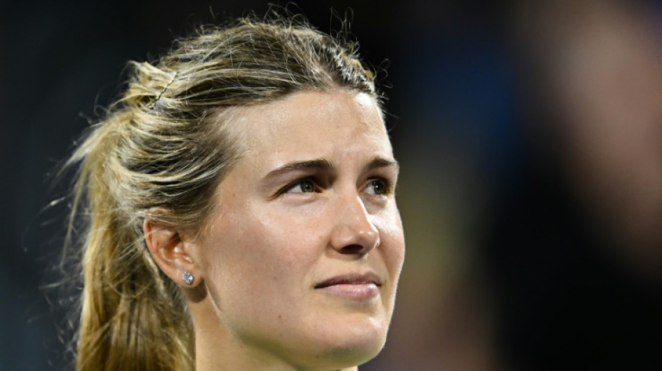 Swiatek cruises, Osaka battles, Bouchard says goodbye in Montreal