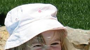 Pol&iacute;cia inicia novas buscas pelo caso Maddie em Portugal