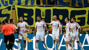 Boca denied by two Argentines as Benfica fight back