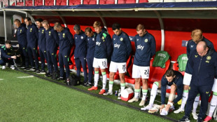 Vor leeren R&auml;ngen und ohne Handschlag: Irland besiegt Israel bei Nations-League-Spiel