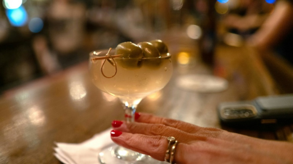 Cancer du sein et alcool, des liaisons dangereuses sous-estim&eacute;es par les femmes