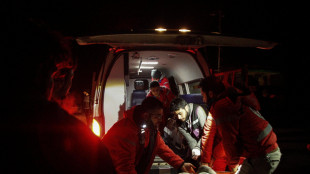 ++ Bimbo cade da quinto piano e urta una tettoia, &egrave; grave ++