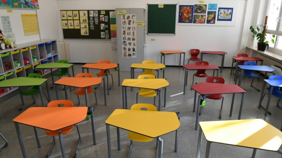 Umfrage: Zwei Drittel f&uuml;r st&auml;rkere Zentralisierung bei Schulen