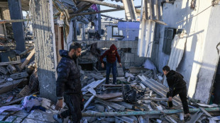 Israel continua ofensiva militar implac&aacute;vel contra Hamas em Gaza