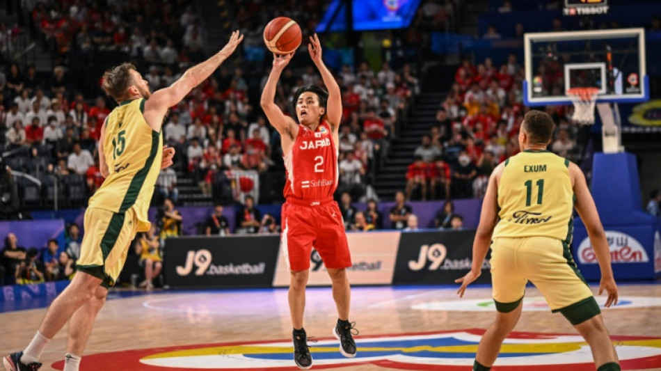Australia advance at Basketball World Cup as France salvage pride