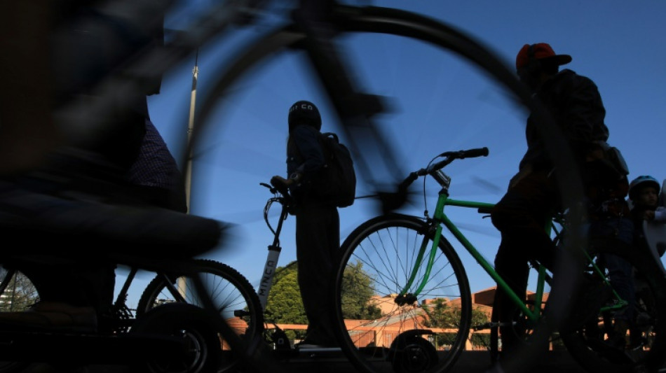 Beim Neukauf: E-Bikes beliebter als klassische Fahrr&auml;der
