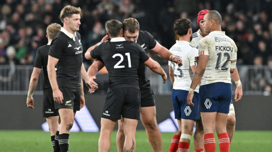 Rugby: le XV de France échoue aux portes de l'exploit face aux All Blacks