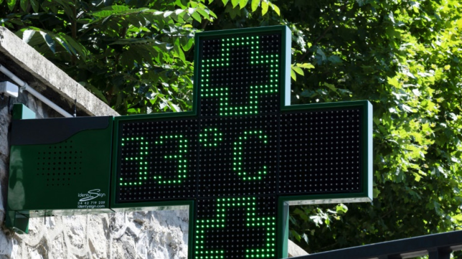 La France au-del&agrave; de 35&deg;C pour la premi&egrave;re vague de chaleur de l'&eacute;t&eacute;