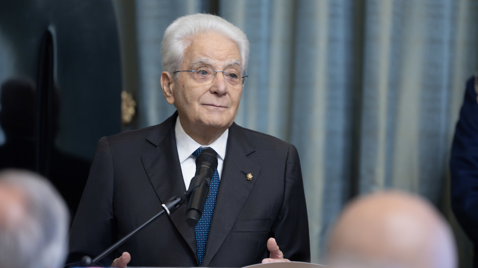 Mattarella su nazionale Basket, miseri atti incivilt&agrave; razzista