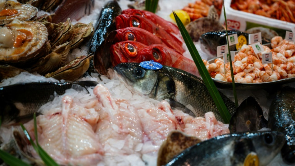 Etals garnis et bourses un peu moins remplies, la complexe &eacute;quation du r&eacute;veillon