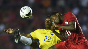 Apostas e futebol, o tráfico de drogas ameaça o esporte mais popular do Equador