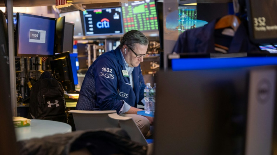 Wall Street ouvre en hausse, Nvidia r&eacute;siste, malgr&eacute; des inqui&eacute;tudes