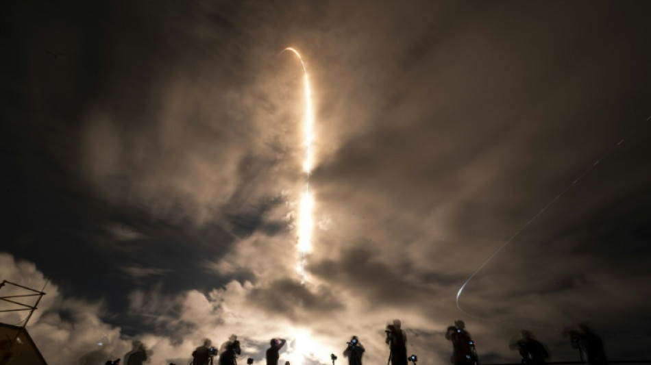 Une mission de SpaceX a d&eacute;coll&eacute; pour r&eacute;aliser la premi&egrave;re sortie spatiale priv&eacute;e