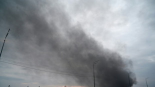 Frappes russes meurtri&egrave;res en Ukraine, une centrale nucl&eacute;aire affect&eacute;e