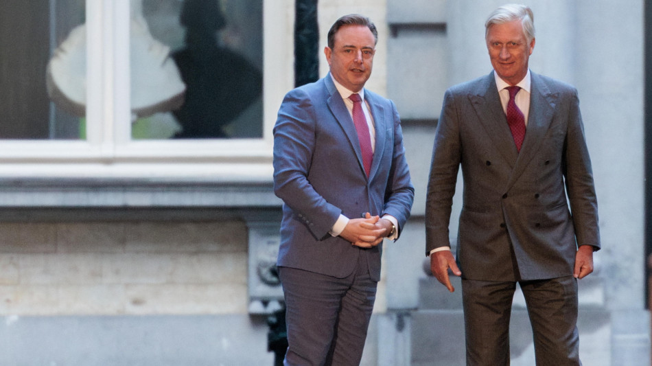 Belgio, prolungato ancora il mandato esplorativo a De Wever