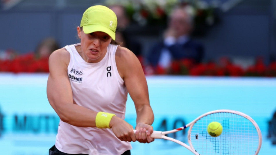 Swiatek vence Noskova e vai &agrave;s oitavas do WTA de Madri; Bia Haddad &eacute; eliminada