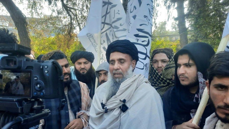 Governo talib&atilde; do Afeganist&atilde;o anuncia troca de prisioneiros com EUA