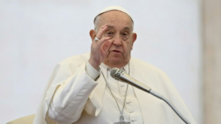 Invas&atilde;o russa da Ucr&acirc;nia &eacute; 'desastre vergonhoso para a humanidade', lamenta o papa
