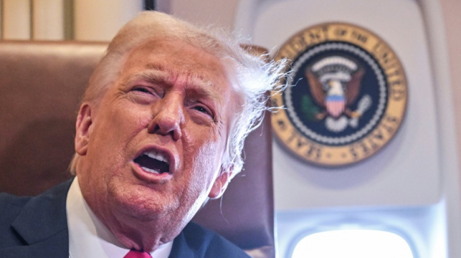 Trump k&uuml;ndigt US-Z&ouml;lle von 25 Prozent auf Stahl- und Aluminiumimporte an