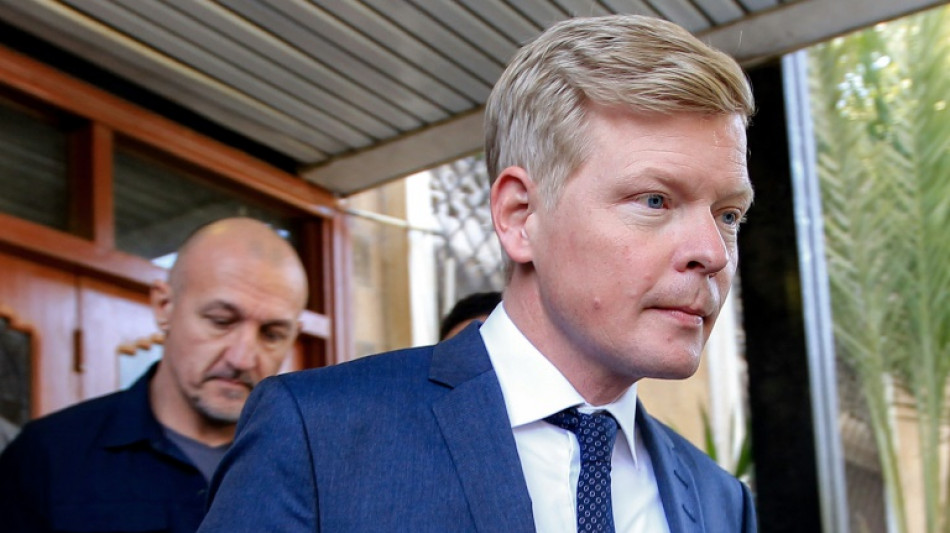 Rebeldes det&ecirc;m 11 funcion&aacute;rios da ONU no I&ecirc;men