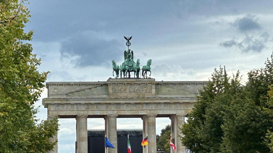 Gli ordini alla manifattura aumentano in Germania, a novembre (+1,8%)