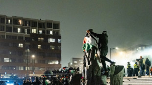 Israel envia avi&otilde;es para repatriar torcedores de futebol ap&oacute;s incidentes em Amsterd&atilde;