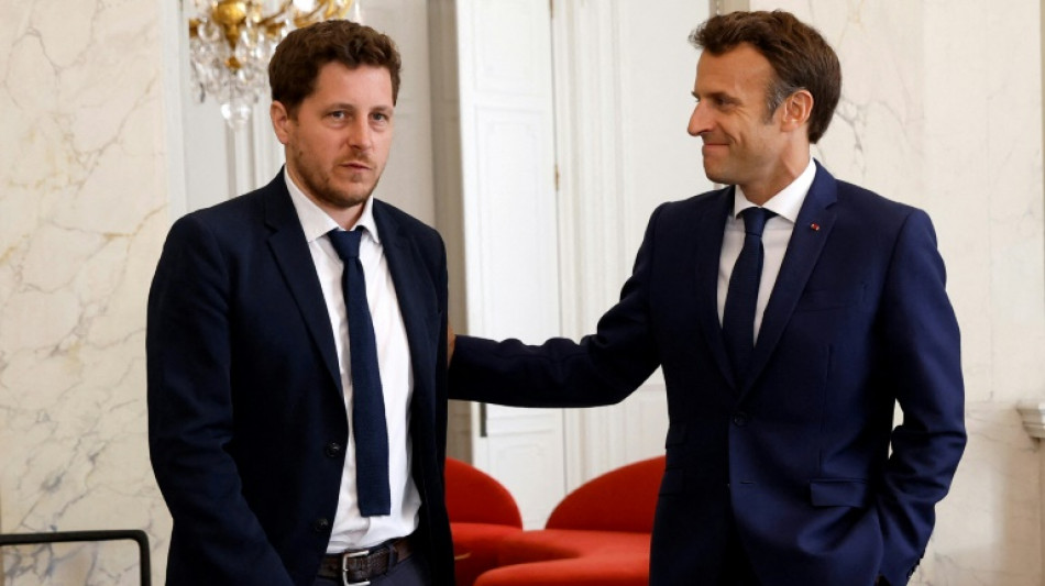 Paris schlie&szlig;t Regierungszusammenarbeit mit Rechtspopulisten und Linken aus