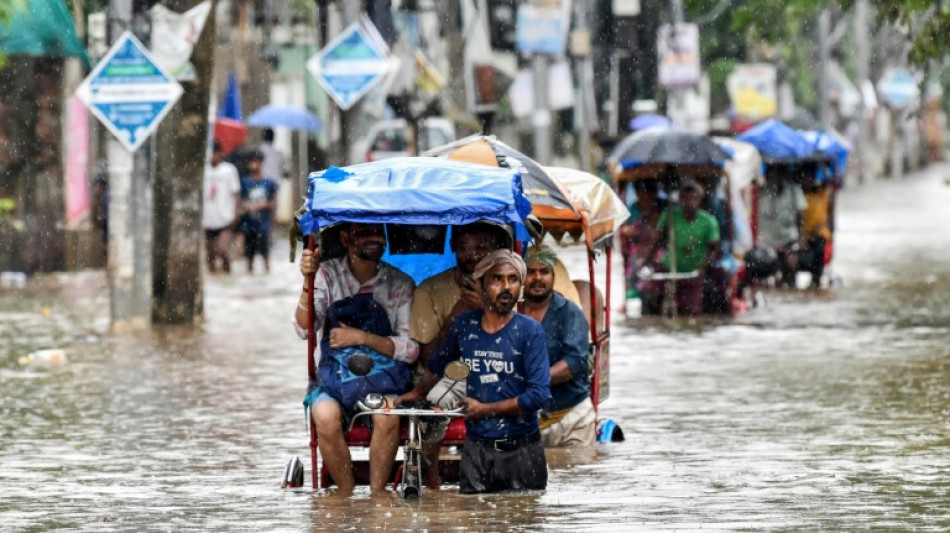 Al menos 30 muertos por inundaciones en el noreste de India