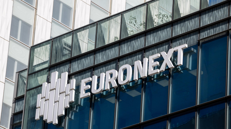 Borsa: l'Europa termina in forte calo per Trump, Parigi -1,53%