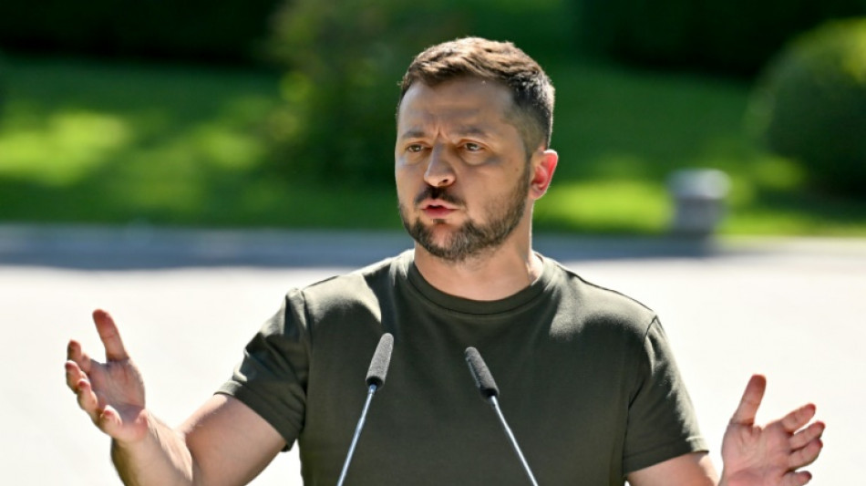 Selenskyj ruft zu Evakuierung der Region Donezk auf - S&uuml;den weiter unter Beschuss