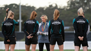 Aufstellung: "MVT" l&auml;sst sich nicht in die Karten schauen